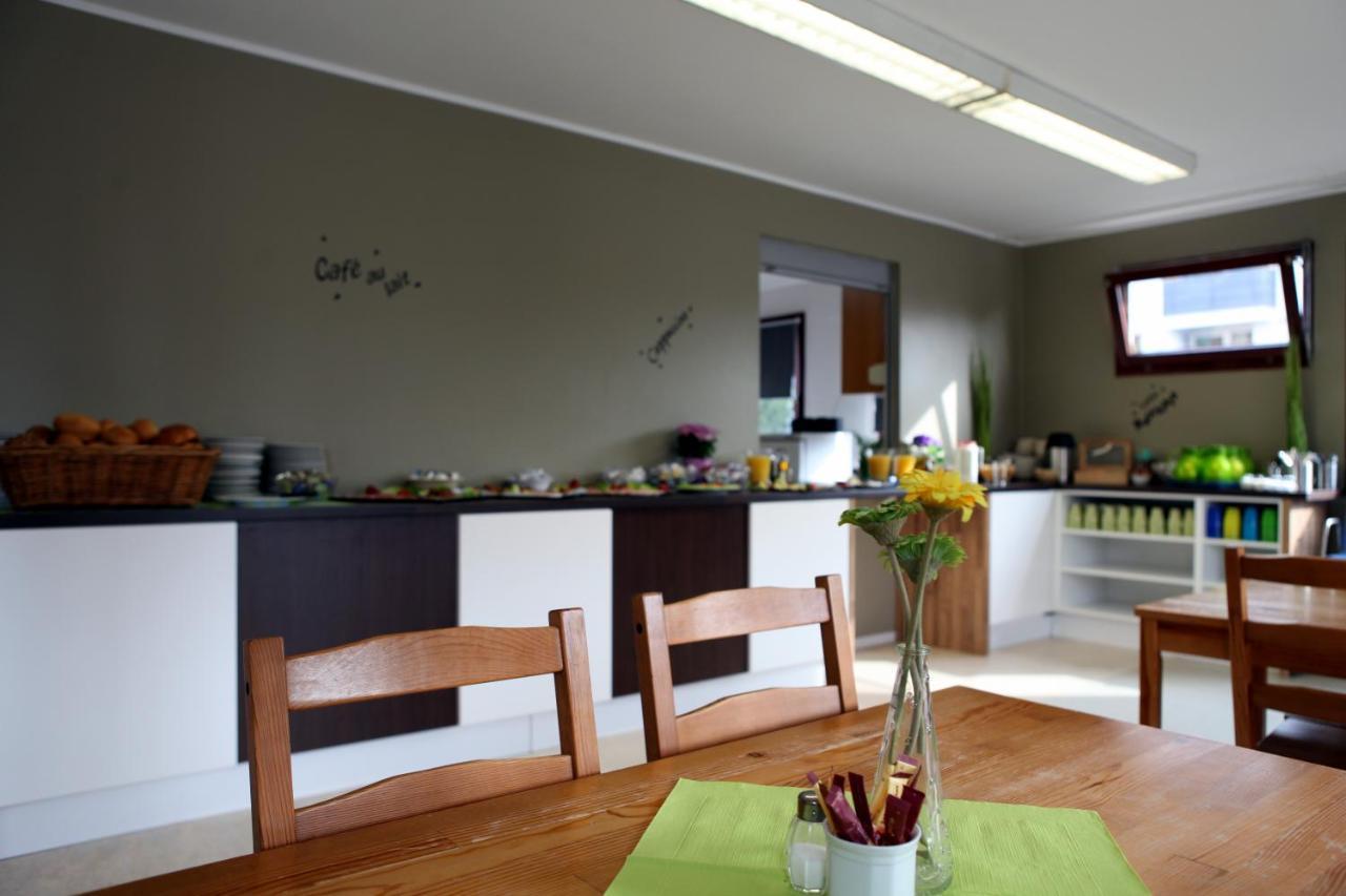 Auberge de jeunesse Jugendgastehaus Lichterfelde à Berlin Extérieur photo